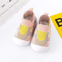 Laden Sie das Bild in den Galerie-Viewer, Rutschfeste Babyschuhsocken