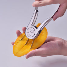Laden Sie das Bild in den Galerie-Viewer, Edelstahl Mango manueller Schäler