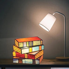 Laden Sie das Bild in den Galerie-Viewer, Bunte Tischlampe aus Harz