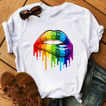 Laden Sie das Bild in den Galerie-Viewer, T-Shirt für Männer und Frauen mit Lippendruck