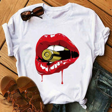 Laden Sie das Bild in den Galerie-Viewer, T-Shirt für Männer und Frauen mit Lippendruck