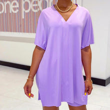 Laden Sie das Bild in den Galerie-Viewer, Batwing Sleeve Top &amp; Short Set mit V-Ausschnitt