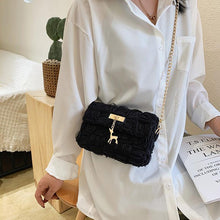 Laden Sie das Bild in den Galerie-Viewer, DIY handgewebte Taschen