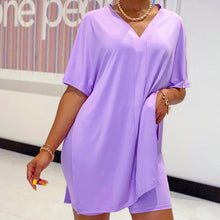 Laden Sie das Bild in den Galerie-Viewer, Batwing Sleeve Top &amp; Short Set mit V-Ausschnitt