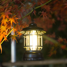 Laden Sie das Bild in den Galerie-Viewer, ✨Tragbare Retro Camping Lampe