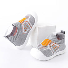 Laden Sie das Bild in den Galerie-Viewer, Rutschfeste Babyschuhsocken