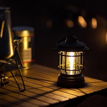 Laden Sie das Bild in den Galerie-Viewer, ✨Tragbare Retro Camping Lampe