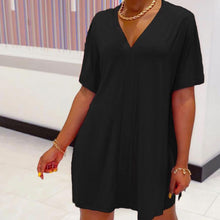 Laden Sie das Bild in den Galerie-Viewer, Batwing Sleeve Top &amp; Short Set mit V-Ausschnitt