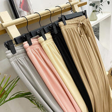 Laden Sie das Bild in den Galerie-Viewer, Hose mit breiter Taille aus Eisseide