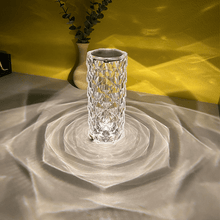 Laden Sie das Bild in den Galerie-Viewer, ✨USB Rosenschatten Kristalllampe✨