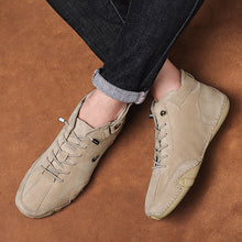 Laden Sie das Bild in den Galerie-Viewer, (🔥Schlussverkauf🔥)Modische einfarbige Martin-Stiefel