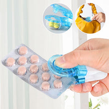 Laden Sie das Bild in den Galerie-Viewer, Mimi Tragbare Pillendose