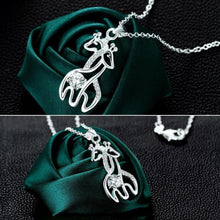 Laden Sie das Bild in den Galerie-Viewer, Giraffen Halskette- Ich werde immer für dich da sein