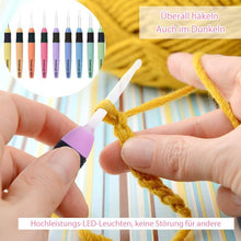 Laden Sie das Bild in den Galerie-Viewer, LED Licht Häkelnadeln (9 Stücke)