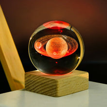 Laden Sie das Bild in den Galerie-Viewer, 🪄50% Rabatt✨3D Galaxy Kristallkugel Nachtlicht Dekorlampe