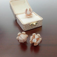 Laden Sie das Bild in den Galerie-Viewer, Einstellbarer Blumen Ring