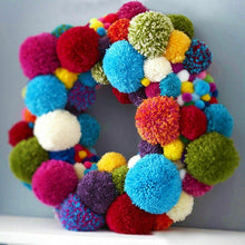 Laden Sie das Bild in den Galerie-Viewer, Multifunktionales Pom-Pom-Hersteller Set