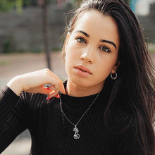 Laden Sie das Bild in den Galerie-Viewer, Giraffen Halskette- Ich werde immer für dich da sein