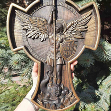 Laden Sie das Bild in den Galerie-Viewer, 👼Statue des Erzengels Michael