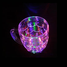 Laden Sie das Bild in den Galerie-Viewer, LED leuchtendes Bierglas