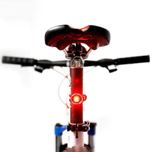 Laden Sie das Bild in den Galerie-Viewer, LED wasserdichtes Fahrrad rote Blitzlichter Sicherheitswarnlampe