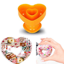 Laden Sie das Bild in den Galerie-Viewer, Donut Form, 4- Set
