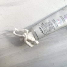 Laden Sie das Bild in den Galerie-Viewer, Denker Zahnpastapresse