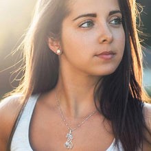 Laden Sie das Bild in den Galerie-Viewer, Giraffen Halskette- Ich werde immer für dich da sein