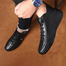 Laden Sie das Bild in den Galerie-Viewer, (🔥Schlussverkauf🔥)Modische einfarbige Martin-Stiefel