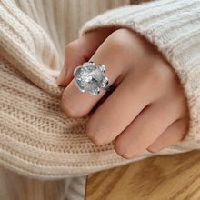 Laden Sie das Bild in den Galerie-Viewer, Einstellbarer Blumen Ring