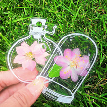 Laden Sie das Bild in den Galerie-Viewer, 🌸Transparente Trockenblumen-Lesezeichen
