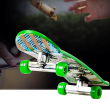 Laden Sie das Bild in den Galerie-Viewer, Mini Finger Skateboard, 5 Stücke