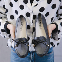 Laden Sie das Bild in den Galerie-Viewer, Rutschfeste Regenstiefel