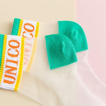 Laden Sie das Bild in den Galerie-Viewer, Bunte Buchstaben-Eisstrümpfe