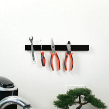 Laden Sie das Bild in den Galerie-Viewer, Selbstklebendes Magnetband