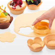 Laden Sie das Bild in den Galerie-Viewer, Teig Kuchen Formsatz