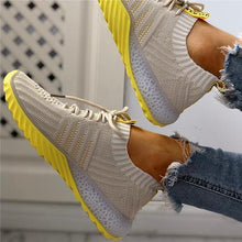 Laden Sie das Bild in den Galerie-Viewer, Ultrabequeme und atmungsaktive Sneaker