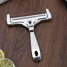 Laden Sie das Bild in den Galerie-Viewer, Käsehobel für die Küche