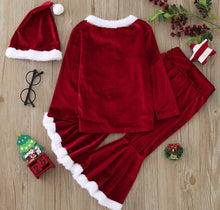 Laden Sie das Bild in den Galerie-Viewer, 3-teiliges Set aus Teddy-Oberteil und Flare-Hose aus süßem rotem Samt mit Weihnachtsmotiv